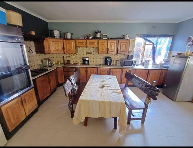 3 BEDROOM HOUSE FOR SALE IN VANDERBIJLPARK SW 2